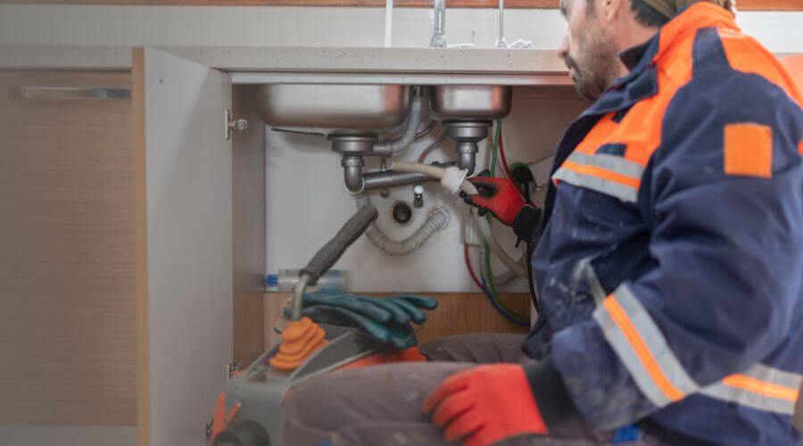 Residential Slab Leak Plumbing in Tilden, TX